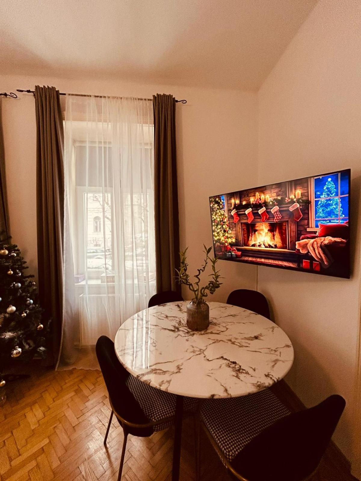 Apartment 5 Min Schoenbrunn Gloriette, Direct To City Center, Free Parking Wien Exteriör bild